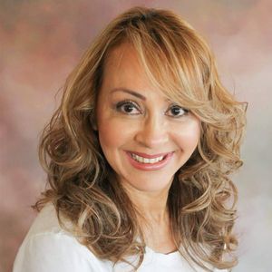 Meet your Posher, Carmen